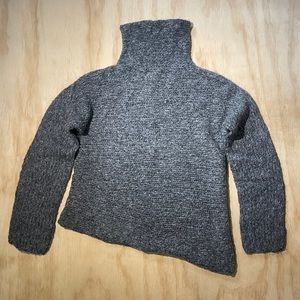 DKNY Pure Sweater Knit Turtleneck Asymmetrical Hem Wool Mohair Blend Size Small